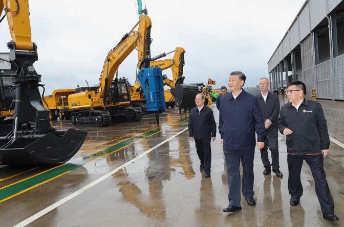 2021年4月26日，習(xí)近平總書記視察柳工并發(fā)表重要講話，高度評(píng)價(jià)柳工的創(chuàng)新發(fā)展成果