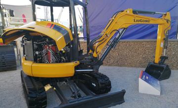 柳工CLG9035E微型挖掘機(jī)亮相拉斯維加斯：個(gè)頭雖小 全是精華