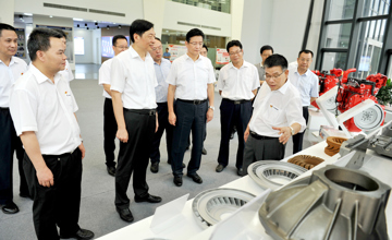 孫大偉在柳工調(diào)研時要求　新時代要全力推進(jìn)企業(yè)高質(zhì)量發(fā)展